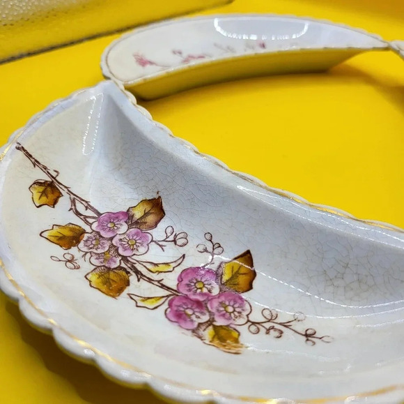 3 Half Moon Crescent Bone Dishes Side Plates Floral Transfer Ware Motif Set - Picture 4 of 6